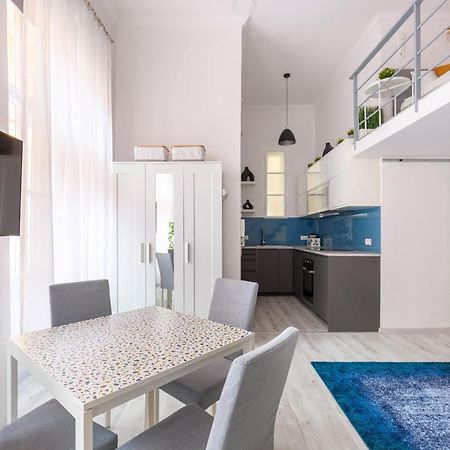 Standard Apartment By Hi5-Relax With Style Studio Budapest Exterior photo